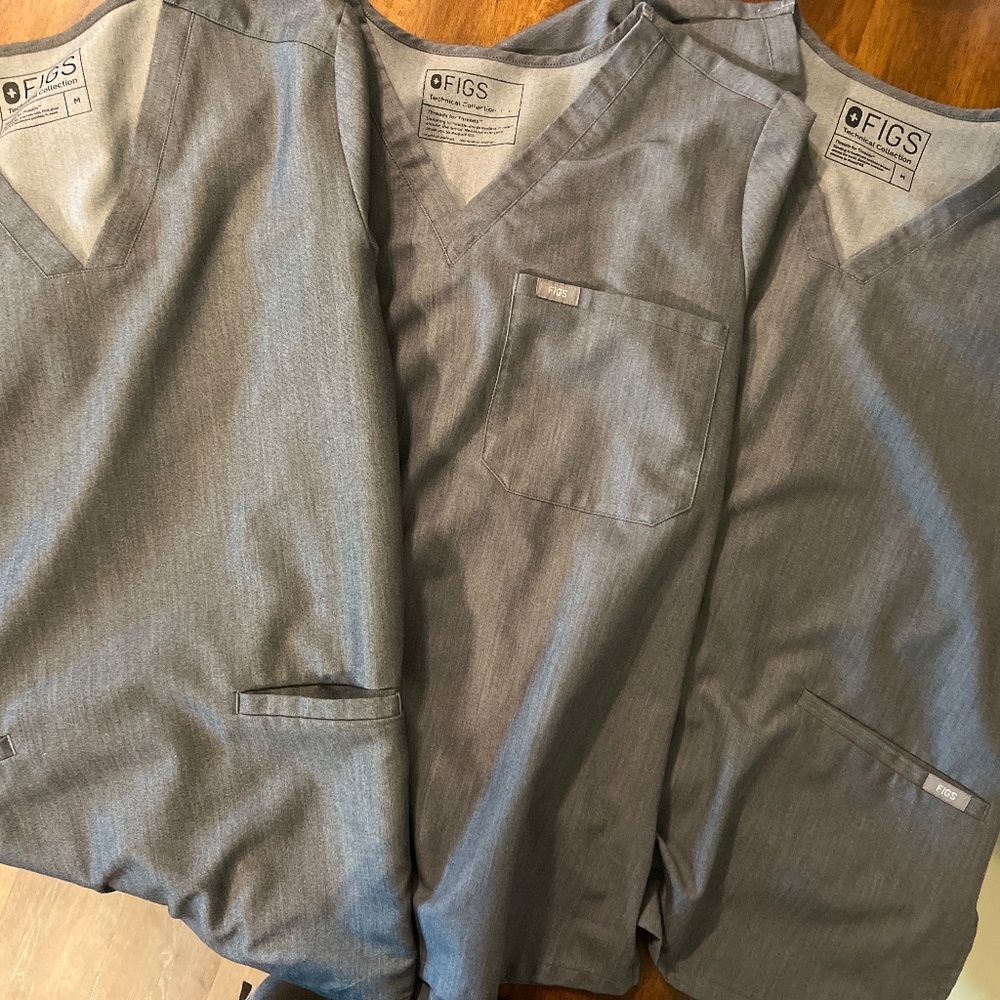 3 Graphite figs scrub tops